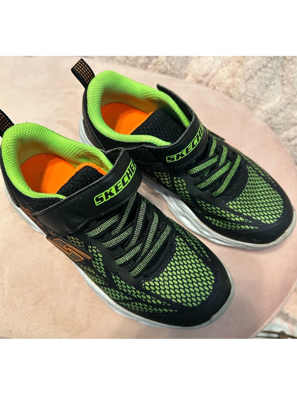 Skechers Boys’ Lite-up Sneakers – Size 13 – Black/Lime Green
